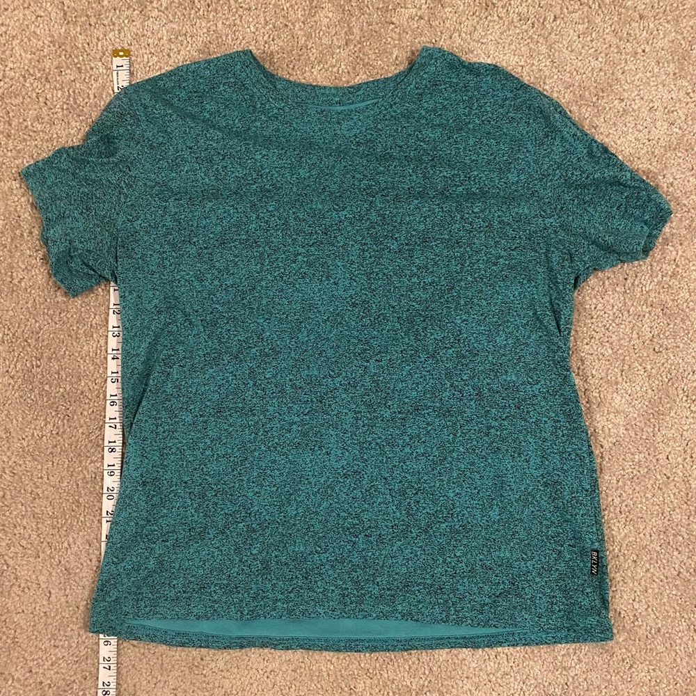 Teal and black t shirt size large